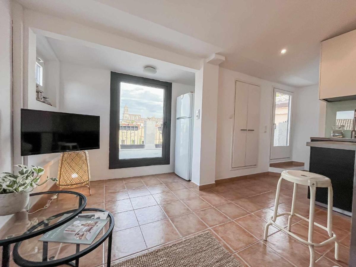 Romantic Duplex With Terrace And Great Views Girona Exterior foto