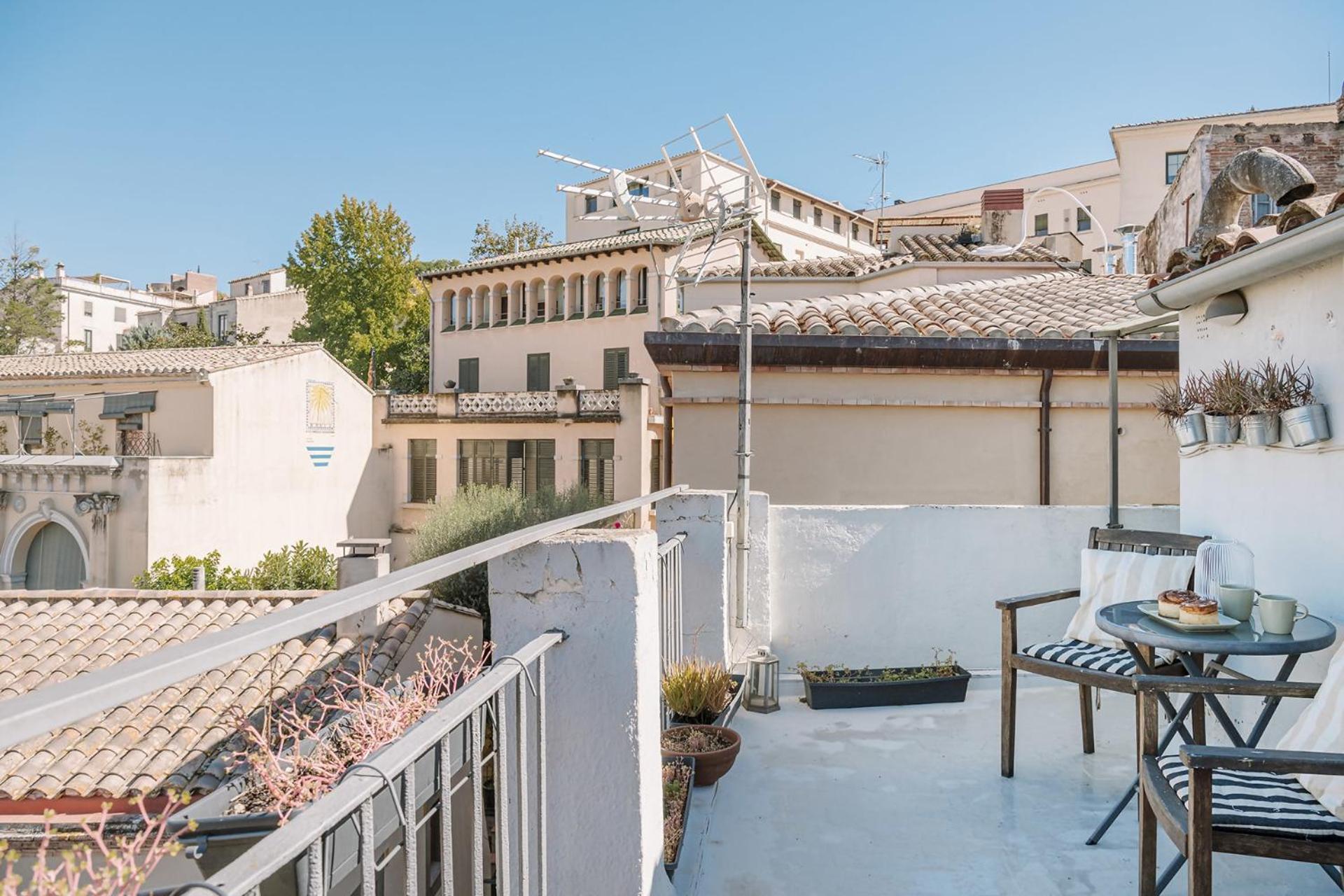 Romantic Duplex With Terrace And Great Views Girona Exterior foto